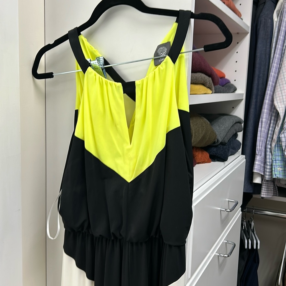 Vince Camuto size 6 maxi dress